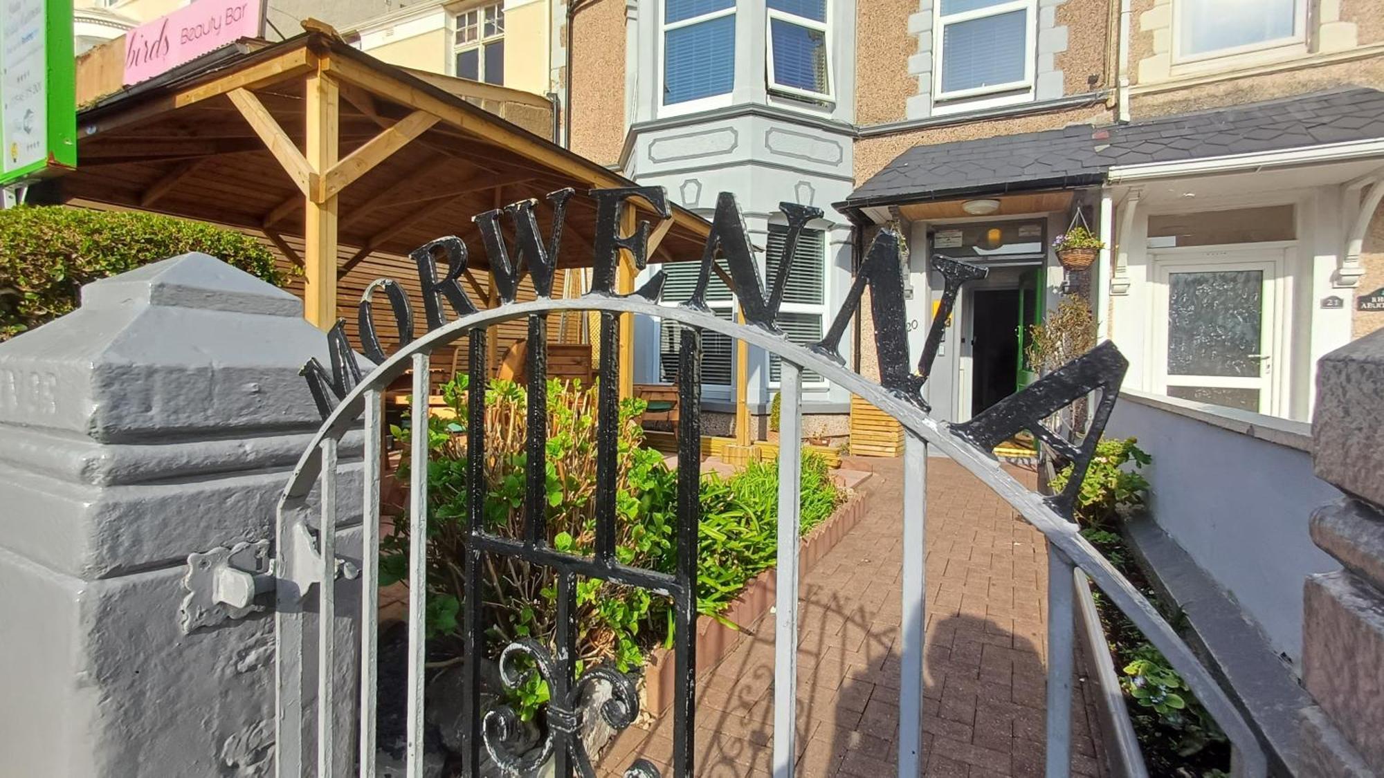 Morwenna Luxury Holiday Apartments Llandudno Esterno foto
