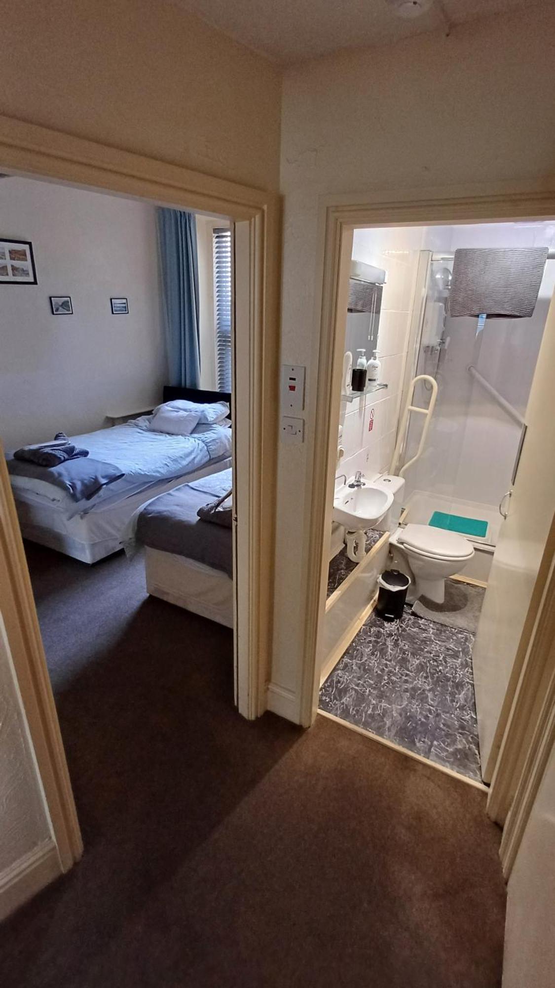 Morwenna Luxury Holiday Apartments Llandudno Esterno foto