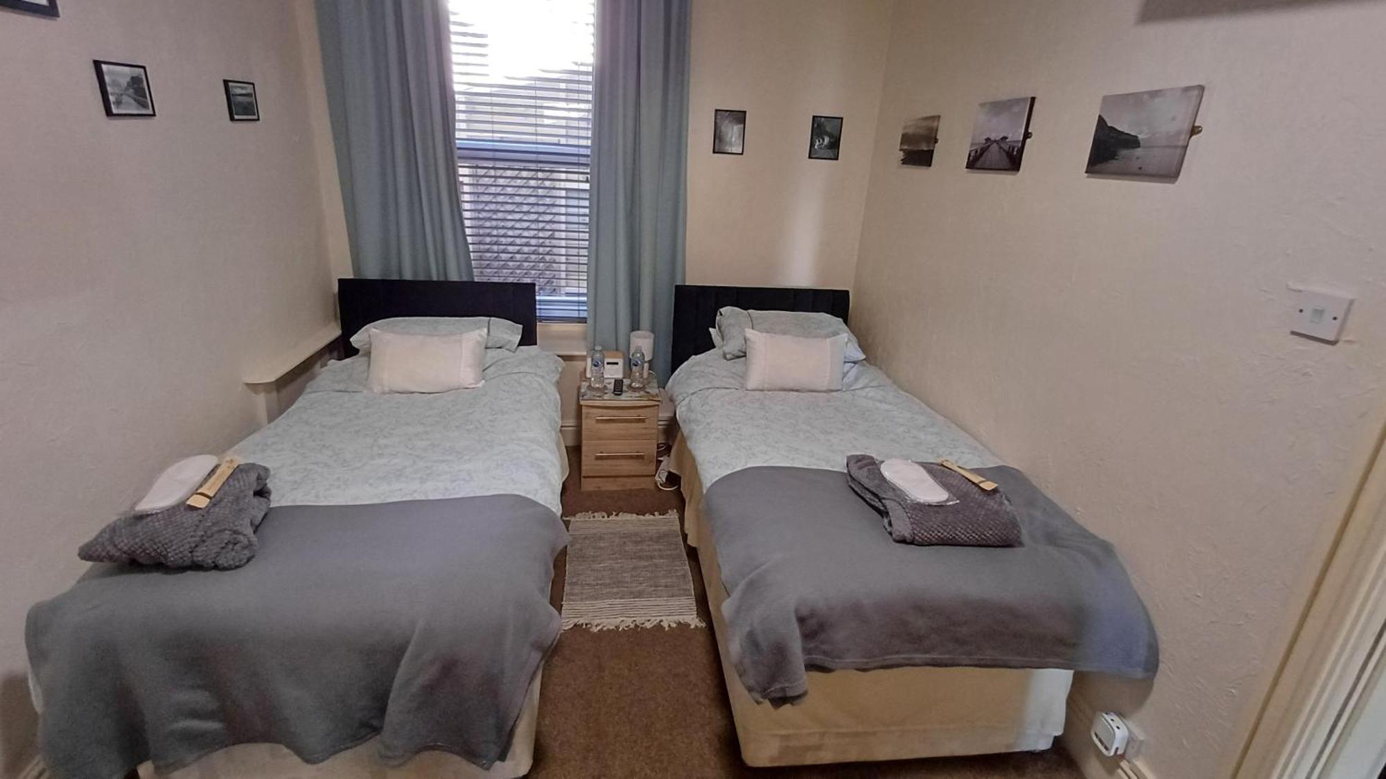 Morwenna Luxury Holiday Apartments Llandudno Esterno foto